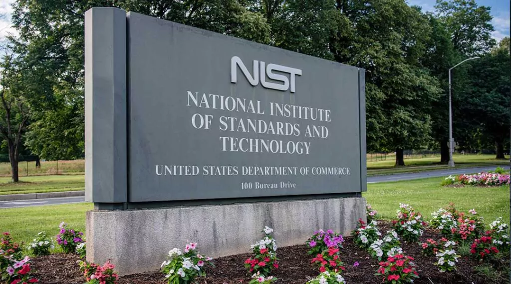 NIST-Foto-AIRegulation-1024×569